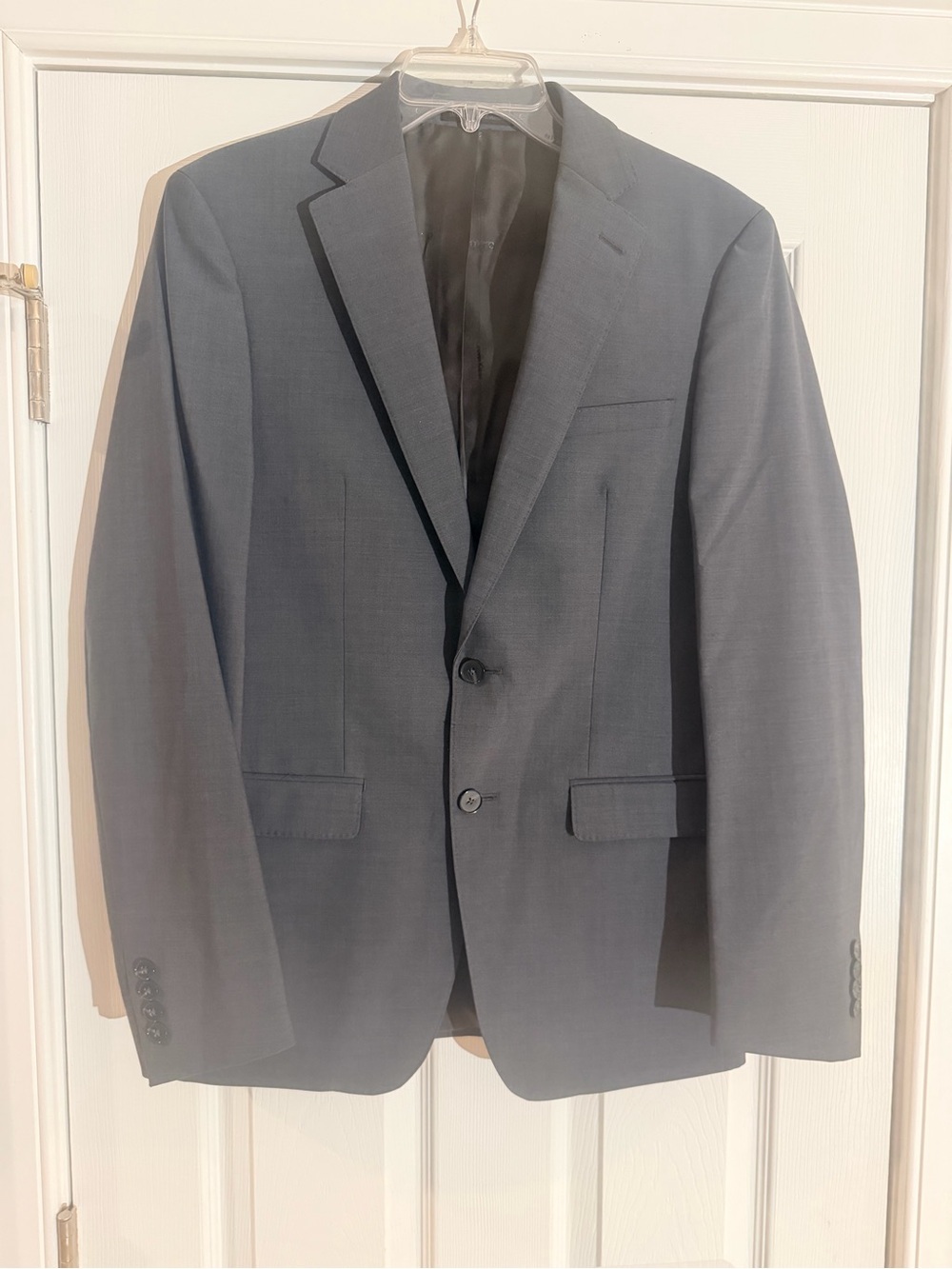 Men's Size 38R "Calvin Klein" Charcoal Two-Button Sport Coat GUC